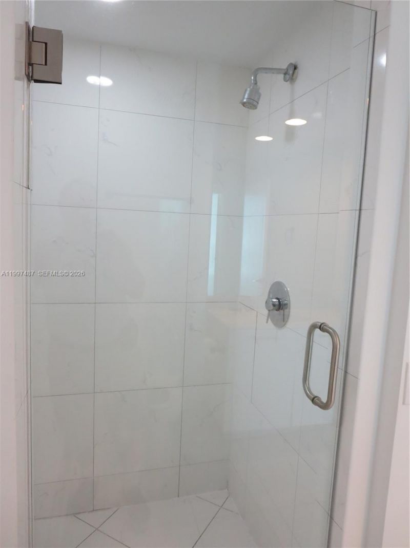 500 Brickell Ave , Unit 3006, Miami, FL 33131 Photo