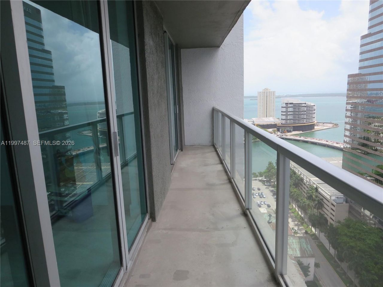 500 Brickell Ave , Unit 3006, Miami, FL 33131 Photo