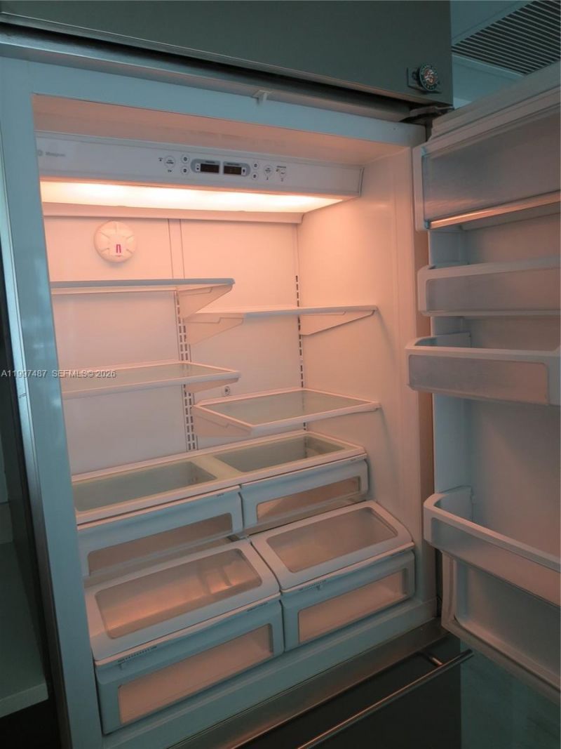 500 Brickell Ave , Unit 3006, Miami, FL 33131 Photo