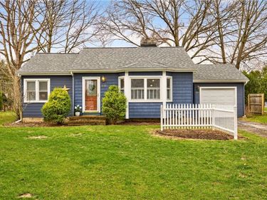 334 Eaglehead Road, East Rochester, NY 14445