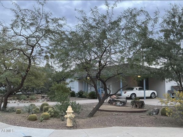 3001 E CAMPBELL Avenue, Phoenix, AZ 85016