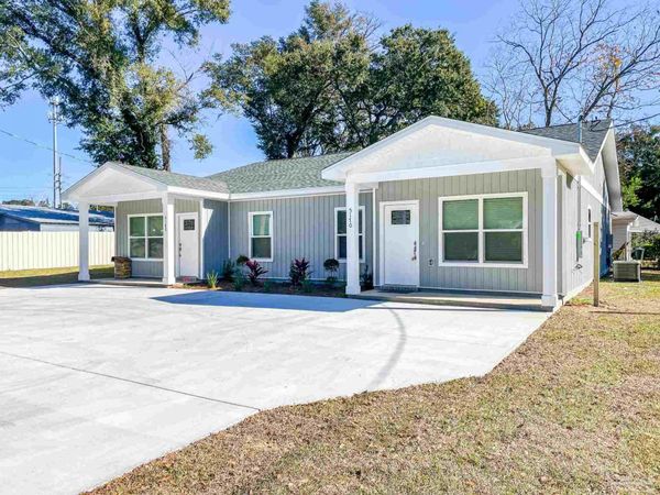 5170 Burlington Ave, Pensacola, FL 32505