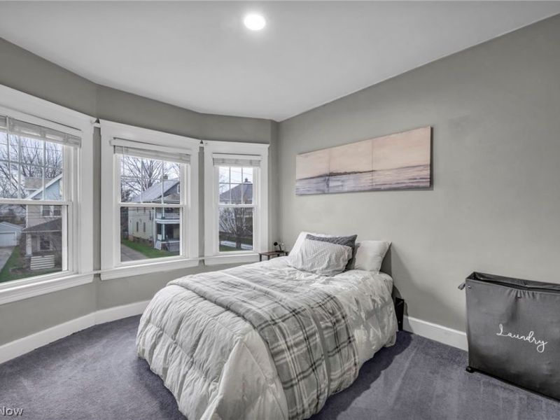 1302 Bonnieview Avenue , Lakewood, OH 44107 Photo 19