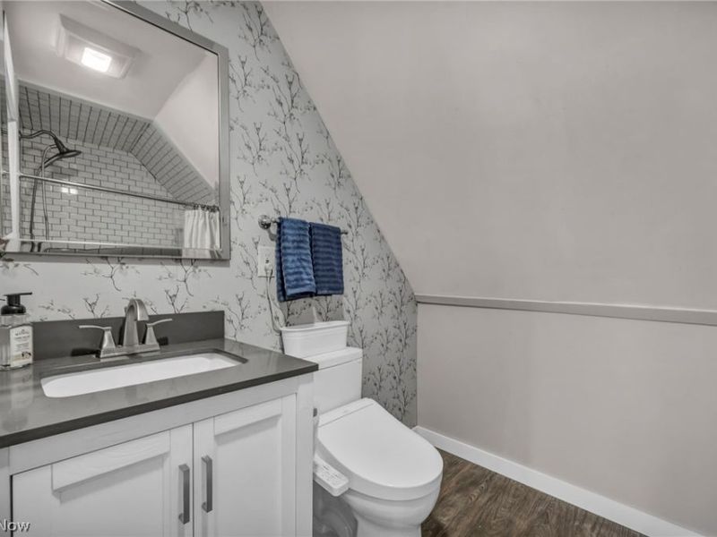 1302 Bonnieview Avenue , Lakewood, OH 44107 Photo 25