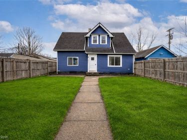 12831 Carrington Avenue, Cleveland, OH 44135