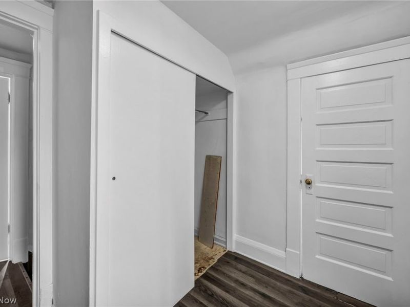 12831 Carrington Avenue, Cleveland, OH 44135 Photo 20