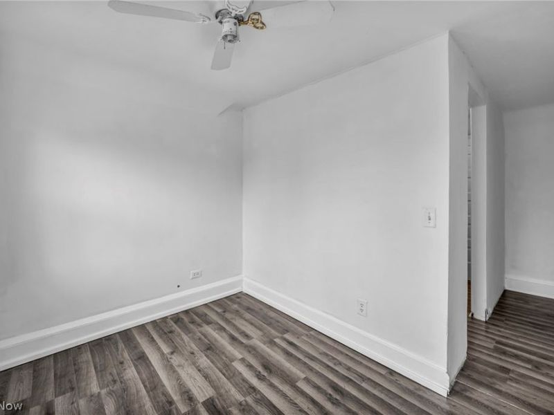 12831 Carrington Avenue, Cleveland, OH 44135 Photo 23