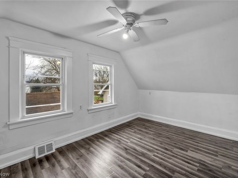 12831 Carrington Avenue, Cleveland, OH 44135 Photo 25