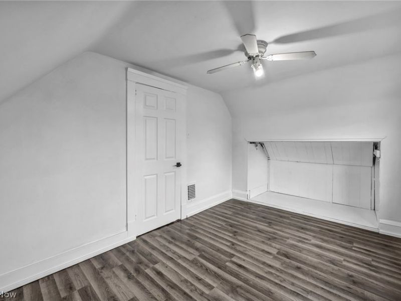 12831 Carrington Avenue, Cleveland, OH 44135 Photo 27