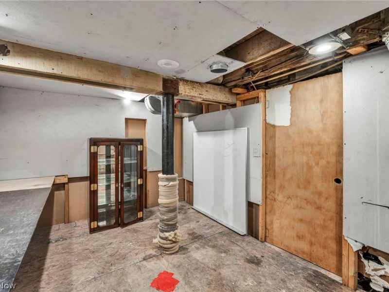 12831 Carrington Avenue, Cleveland, OH 44135 Photo 36