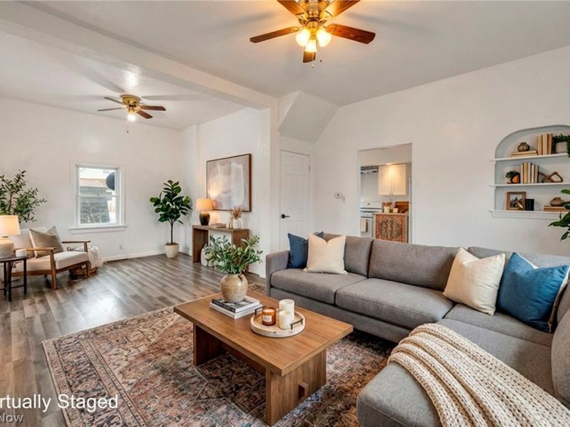 12831 Carrington Avenue, Cleveland, OH 44135 Photo 7