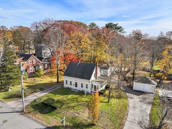 29 Broad Street, Plainville, MA 02762