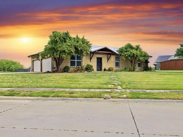 348 Hardwicke Lane, Little Elm, TX 75068