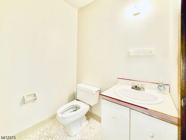 272 Route 206, Mount Olive, NJ 07836