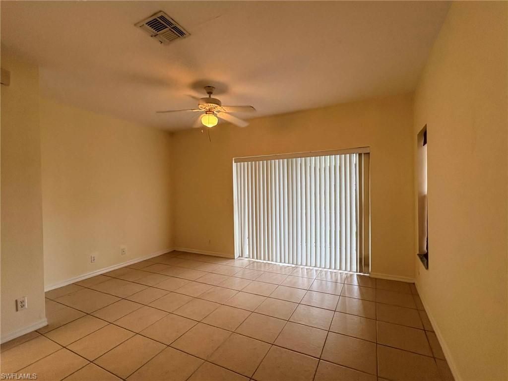 8140 Pacific Beach Dr, Fort Myers, FL 33966 Photo