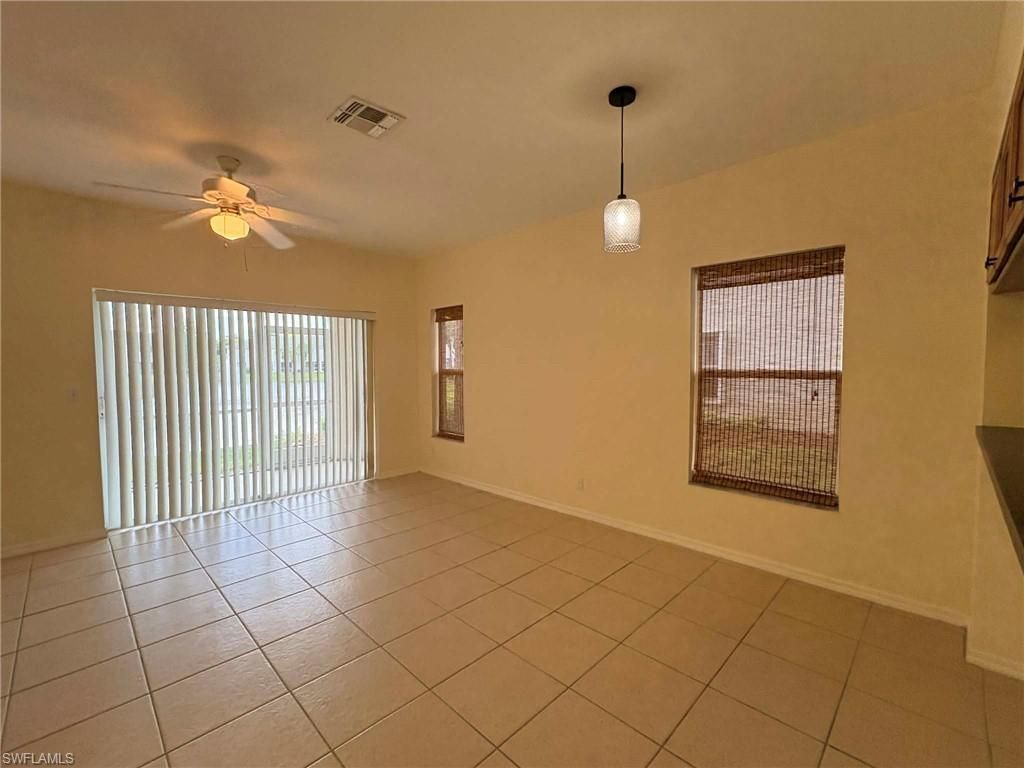 8140 Pacific Beach Dr, Fort Myers, FL 33966 Photo