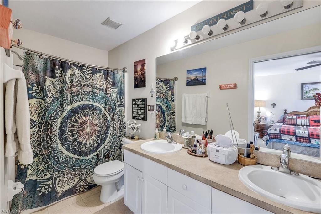 1020 Diplomat Pkwy W, Cape Coral, FL 33993 Photo