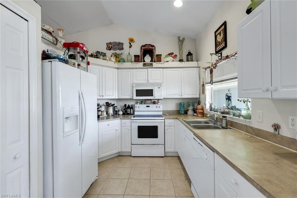 1020 Diplomat Pkwy W, Cape Coral, FL 33993 Photo