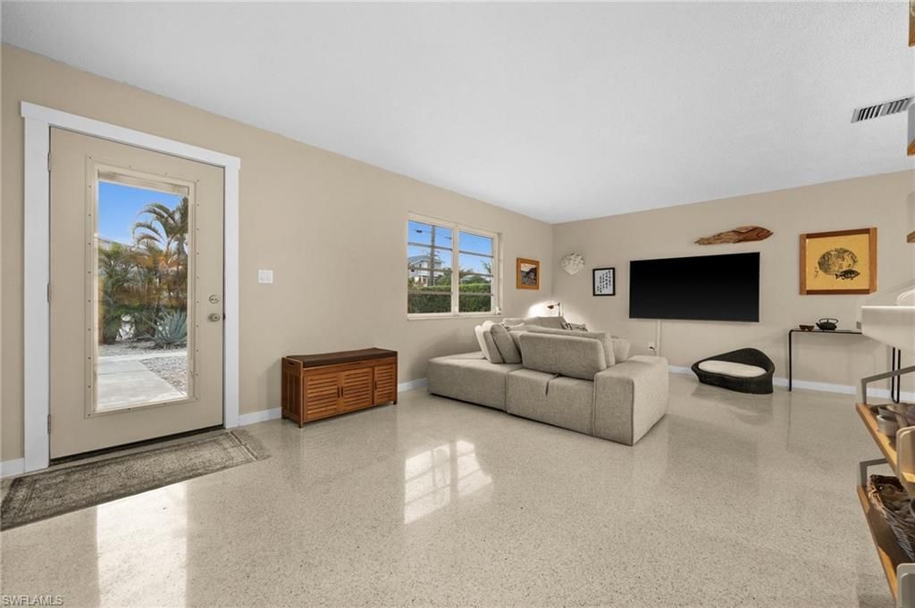 2331 Lemon St , Saint James City, FL 33956 Photo