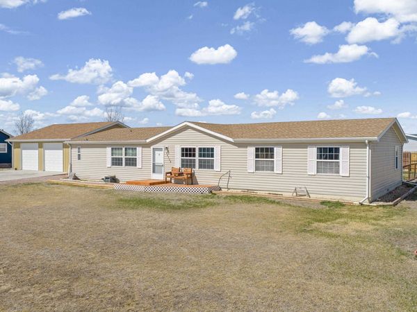 14768 Shetland Ln, Rapid City, SD 57703