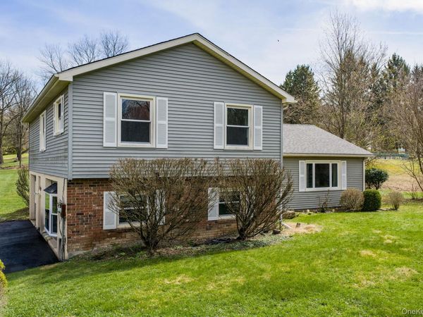 20 Winding Hills Drive , Florida, NY 10921