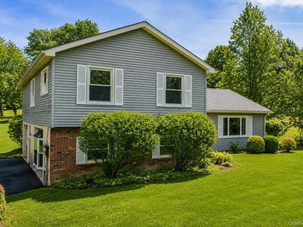 20 Winding Hills Drive, Florida, NY 10921