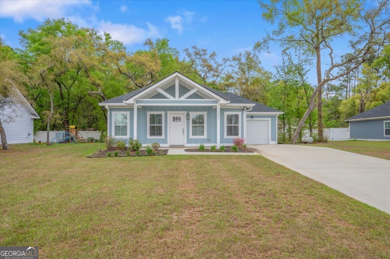 1658 Ashantilly Drive, Darien, GA 31305 Main Photo