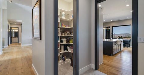 2353 Old Waverly Drive, Sparks, NV 89436 Photo