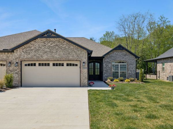 1048 Veridian Dr , Unit B, Clarksville, TN 37043