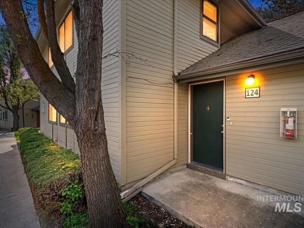 3611 S Gekeler Lane, Unit 124, Boise, ID 83706