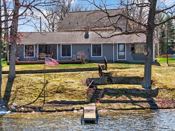 8653 Wildwood Court, Jackson, MI 49201