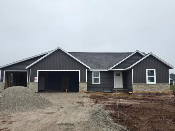 8375 MARLO AVENUE, Neenah, WI 54956