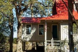 715 Ramshorn Lane photo 4