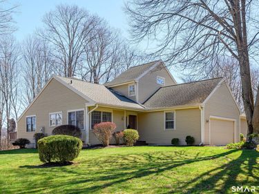 18 Sullivan Farm, Unit 18, New Milford, CT 06776