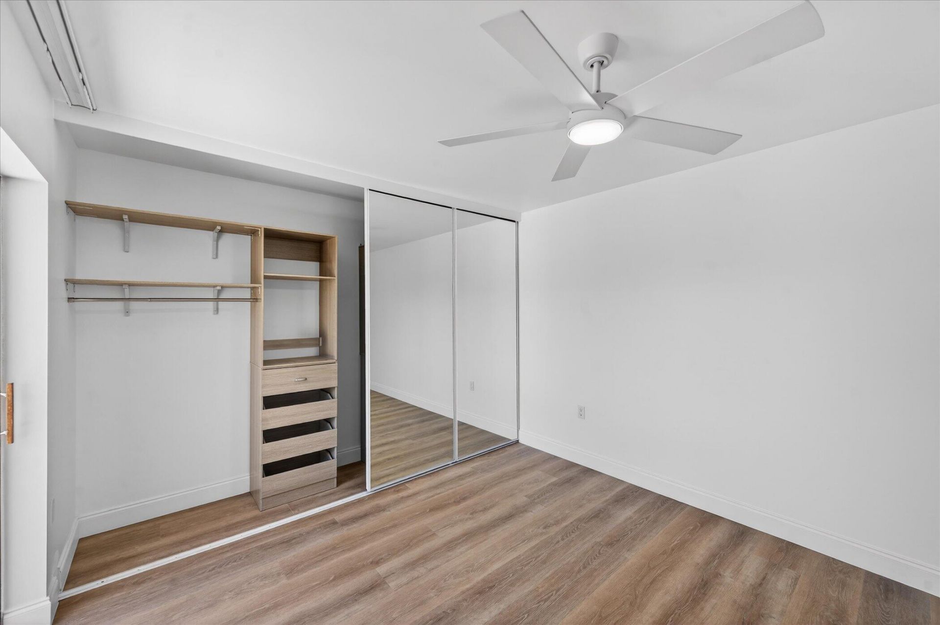 1617 16th Way, West Palm Beach, FL 33407 Photo