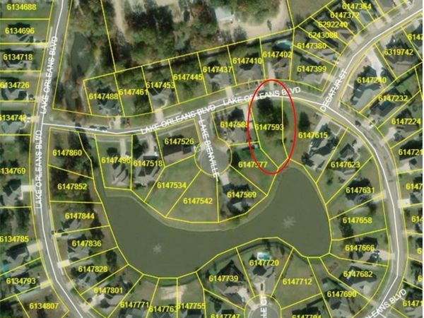 68 LAKE ORLEANS Boulevard, Ponchatoula, LA 70454