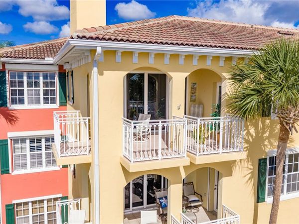 5540 N Harbor Village Drive, Unit 305, Vero Beach, FL 32967