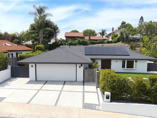 25761 Serenata, Mission Viejo, CA 92691