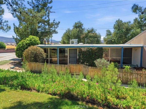 600 Gibbel, Hemet, CA 92543