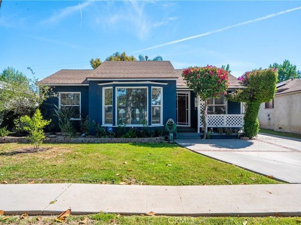17504 Hamlin, Van Nuys, CA 91406