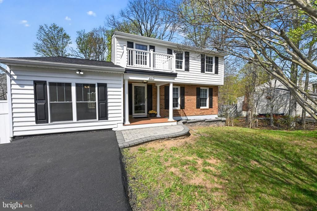 207 Whitsons Run, Stafford, VA 22554 Main Photo