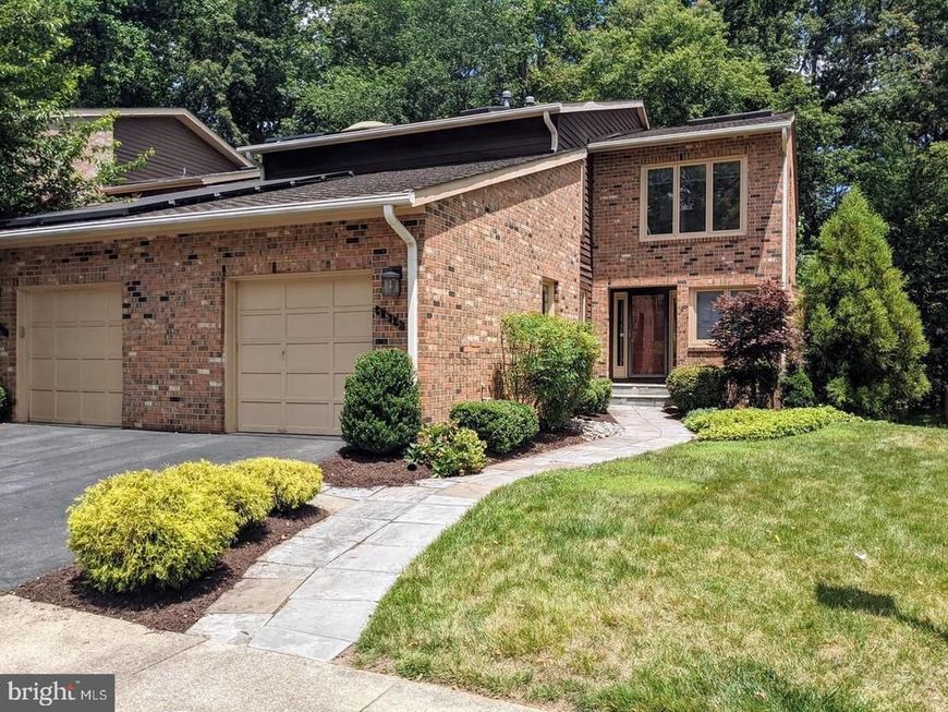 7815 Whiterim Terrace, Rockville, MD 20854 Main Photo