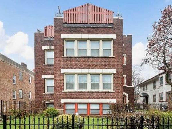 420 N Pine Avenue , Unit 3F, Chicago, IL 60644