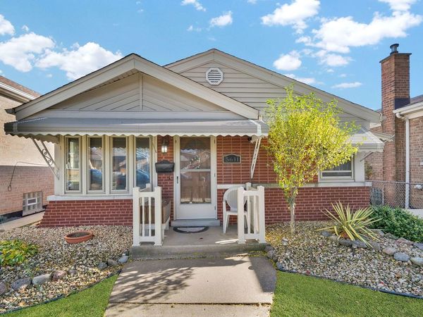 5611 S Monitor Avenue , Chicago, IL 60638