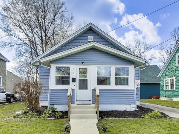534 N May Street, Aurora, IL 60506