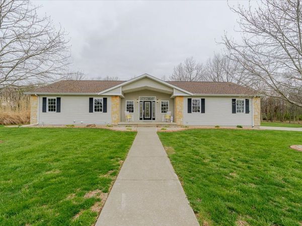 3275 Tohill Lane , Decatur, IL 62521