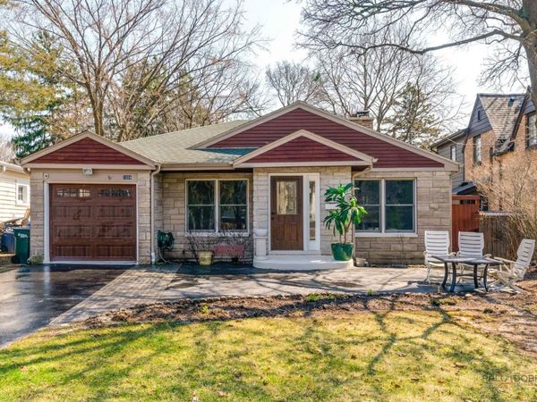 1004 Princeton Avenue , Highland Park, IL 60035