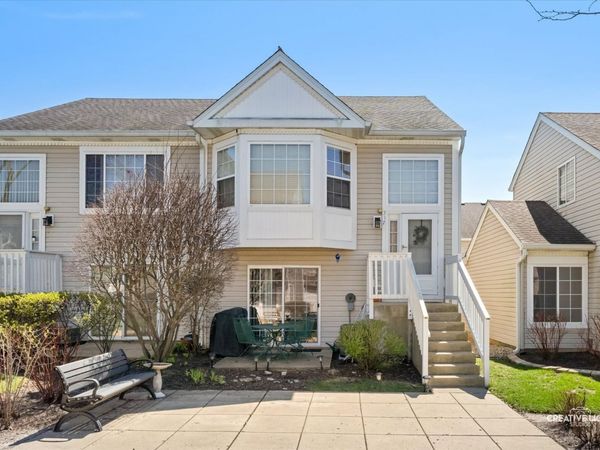 317 Hidden Creek Lane , Unit 317, North Aurora, IL 60542