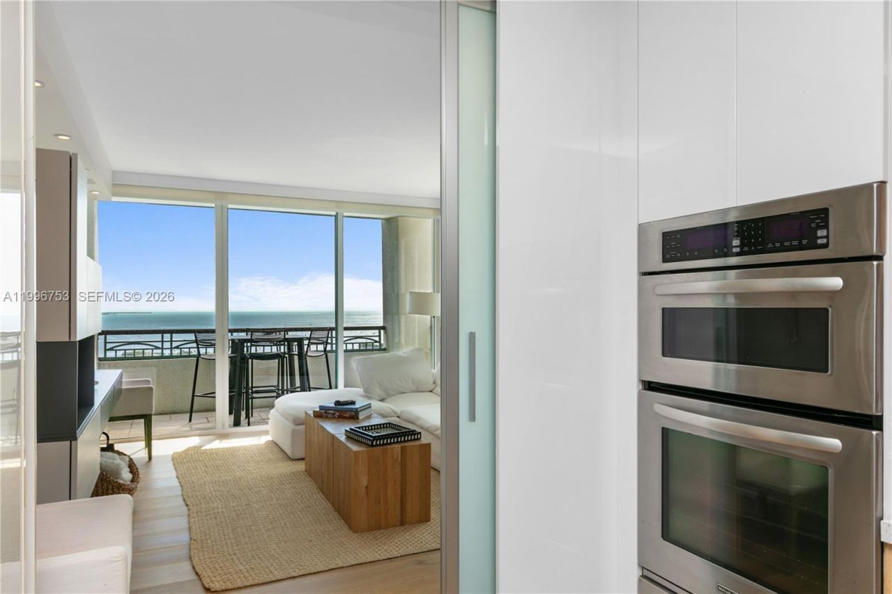 3350 SW 27th Ave, Unit 2002, Miami, FL 33133 Photo