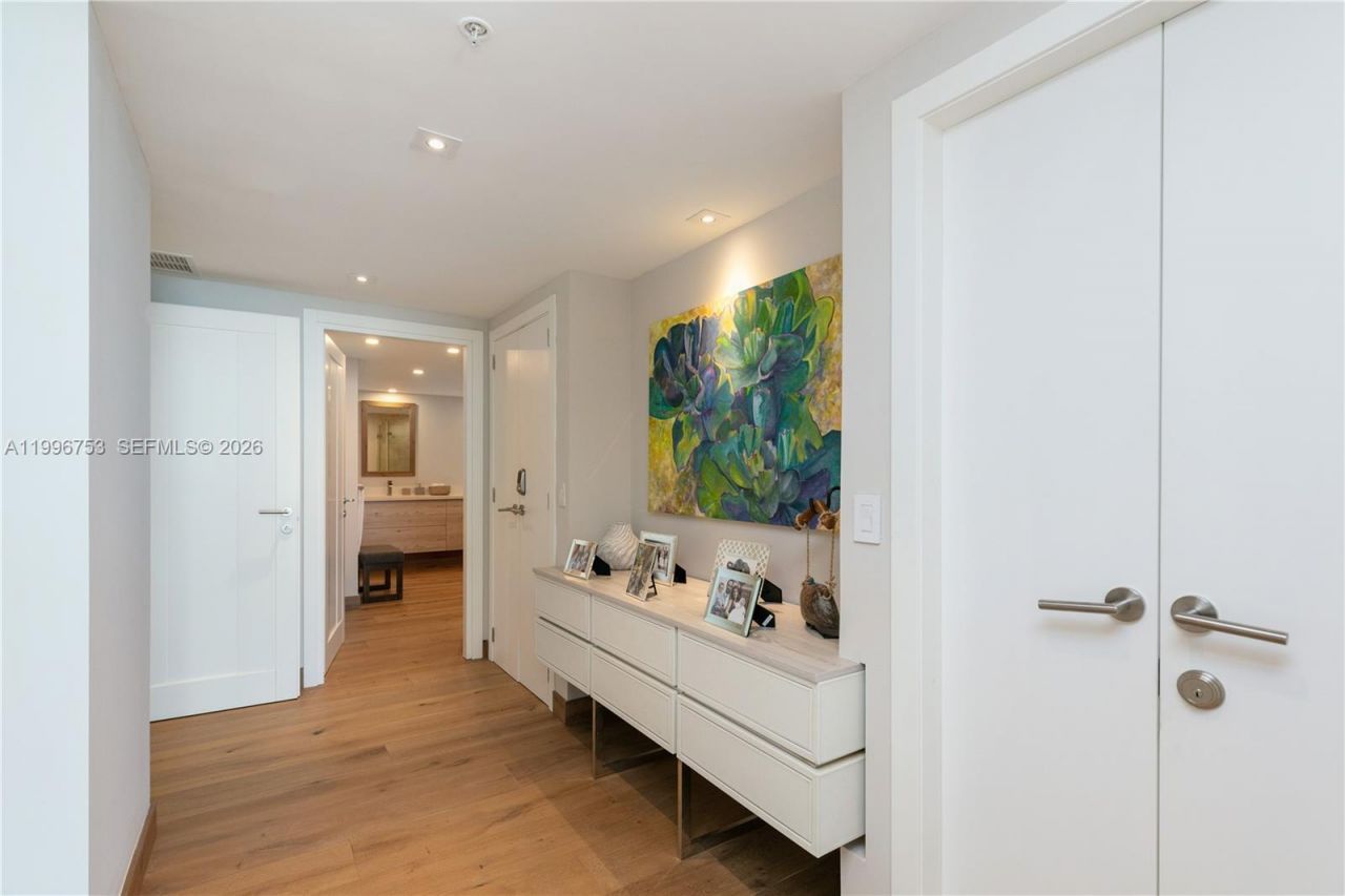3350 SW 27th Ave, Unit 2002, Miami, FL 33133 Photo